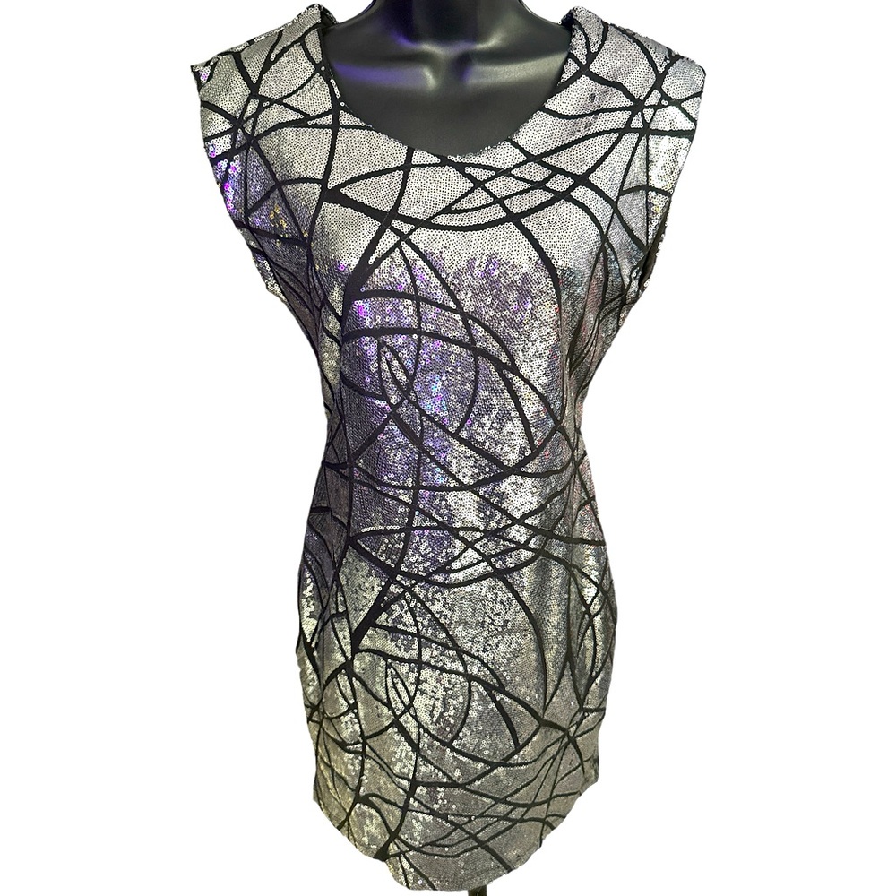 A’GACI Women’s Silver and Black Cap-Sleeved Sequined Mini Dress NWOT